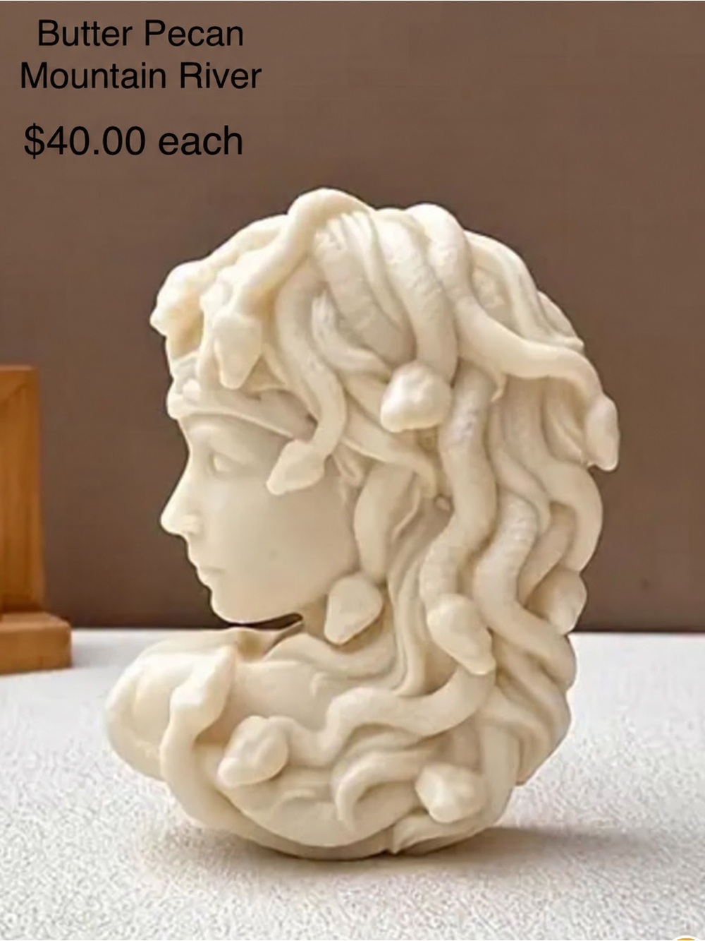 HALLOWEEN CANDLE Sculpted Medusa Bust